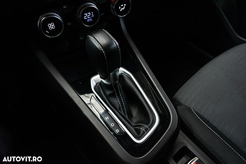 Renault Arkana E-TECH 145 Evolution - 16