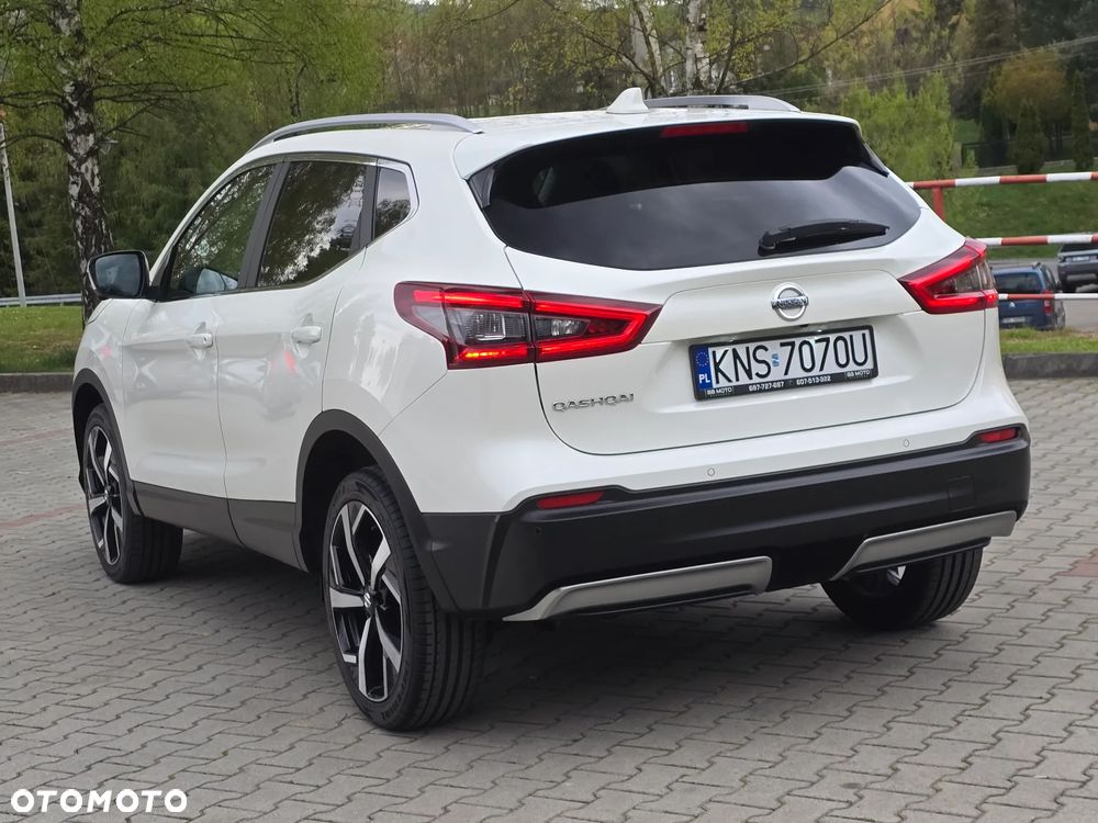Nissan Qashqai 1.6 DIG-T Tekna - 11