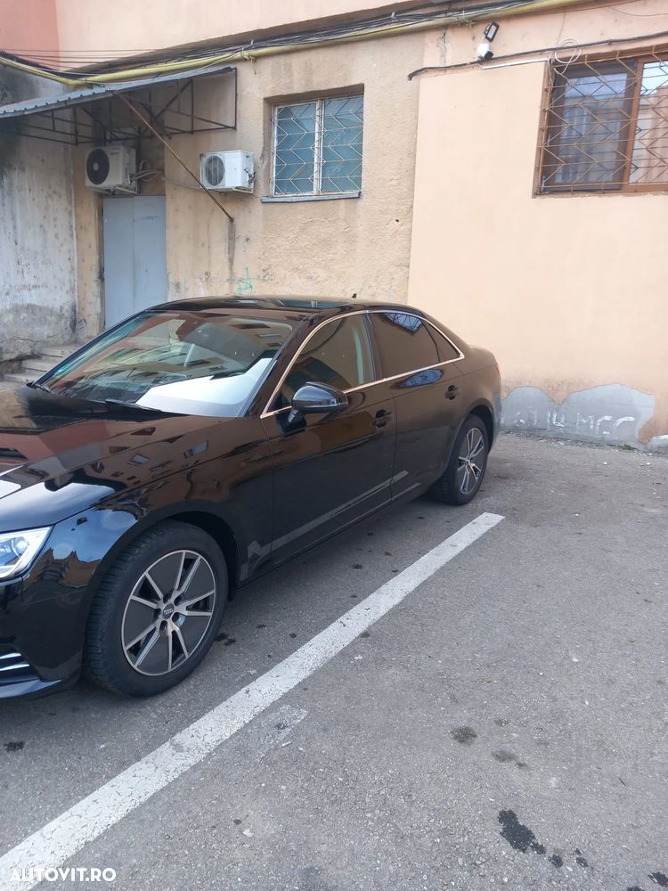 Audi A4 2.0 TDI quattro S tronic - 9