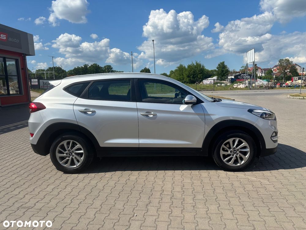 Hyundai Tucson blue 1.7 CRDi 2WD Classic - 17