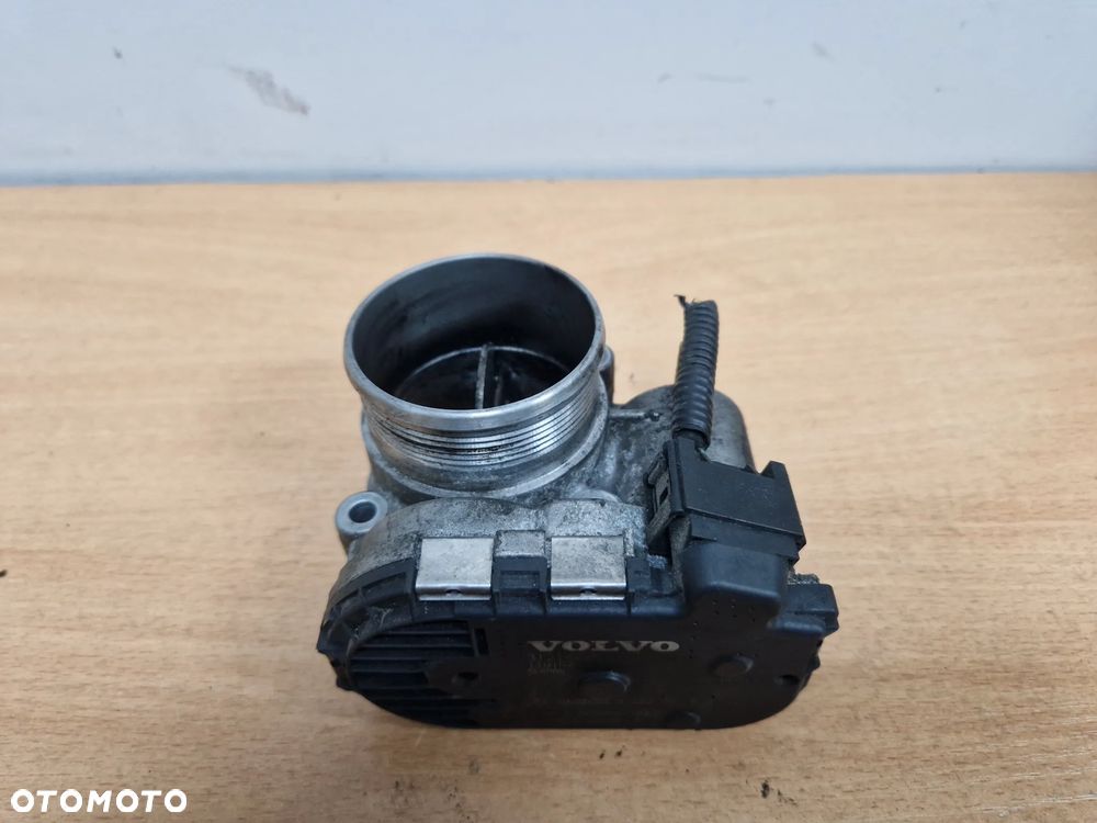 Przepustnica 31216665 Volvo V60 I V70 C30 XC60 2.0 D3 - 2
