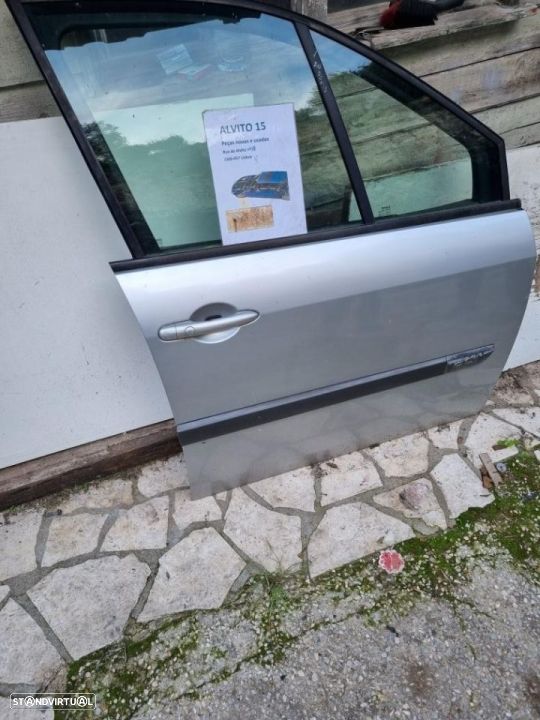 porta frente direita Renault Scenic 2006 - 1