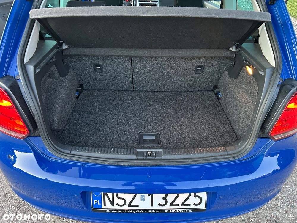 Volkswagen Polo 1.2 MATCH - 22