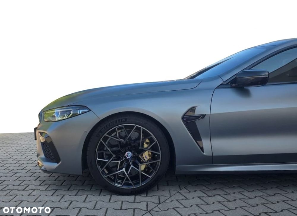 BMW M8 Competition - 6
