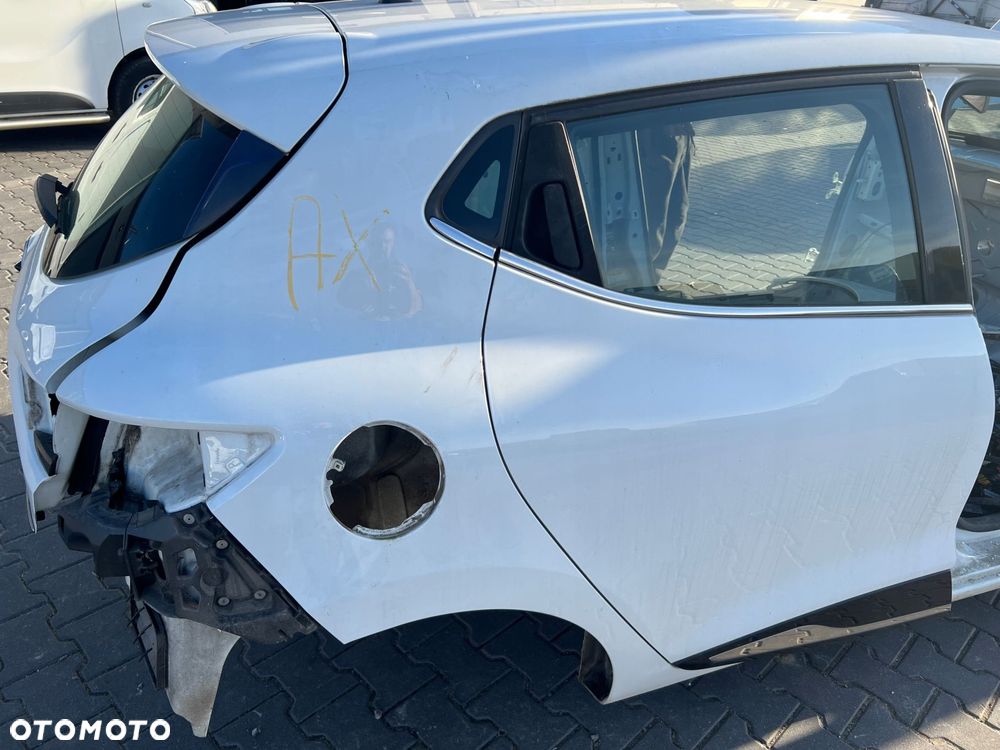 ćwiartka błotnik prawy tył renault clio iv 4 ov369 - 1