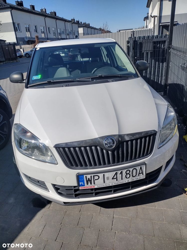 Skoda Fabia 1.6 TDI DPF Active Plus - 8