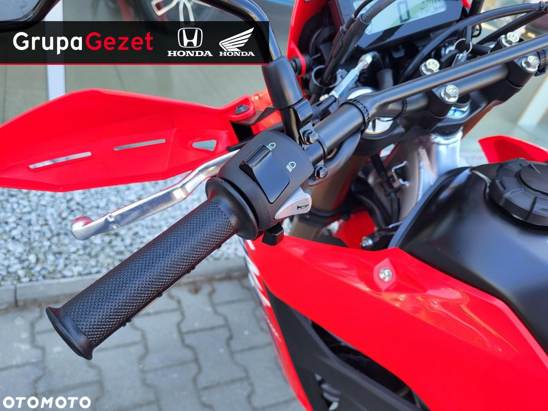 Honda CRF - 10