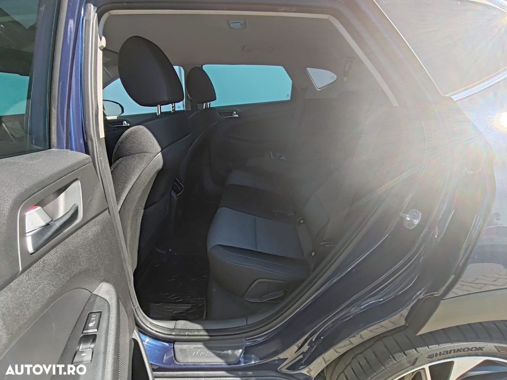 Hyundai Tucson 1.6 T-GDi 4WD 7DCT Luxury - 6