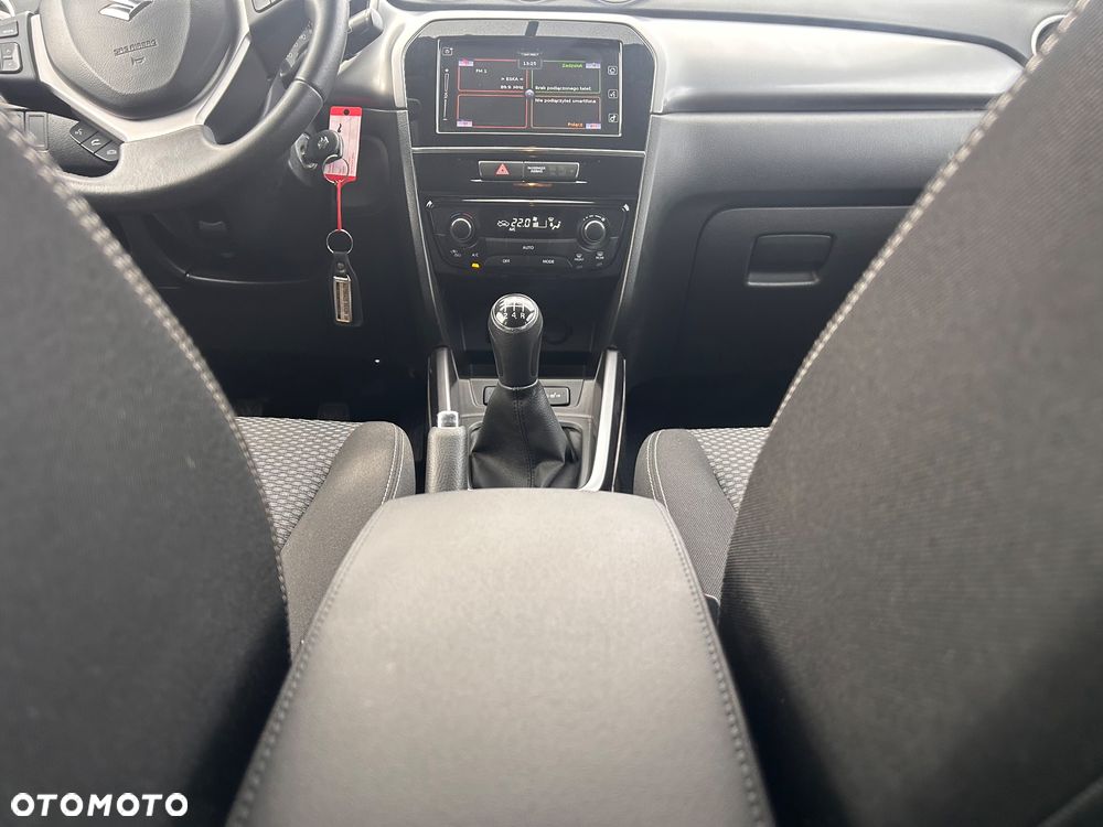 Suzuki Vitara 1.0 Boosterjet Comfort - 18