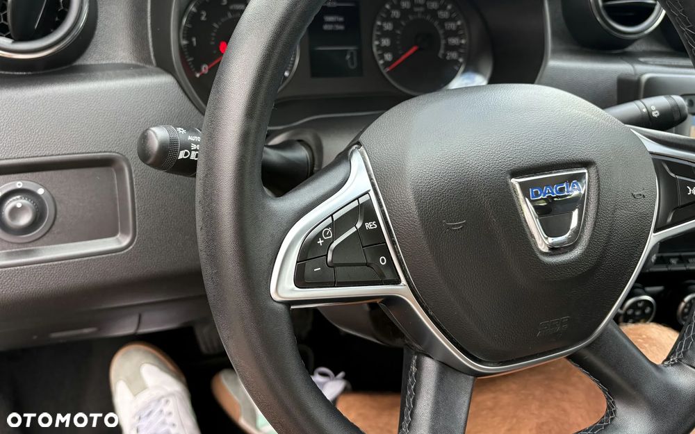 Dacia Duster 1.6 SCe Prestige - 26
