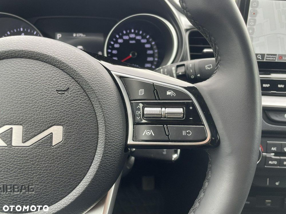 Kia XCeed - 20