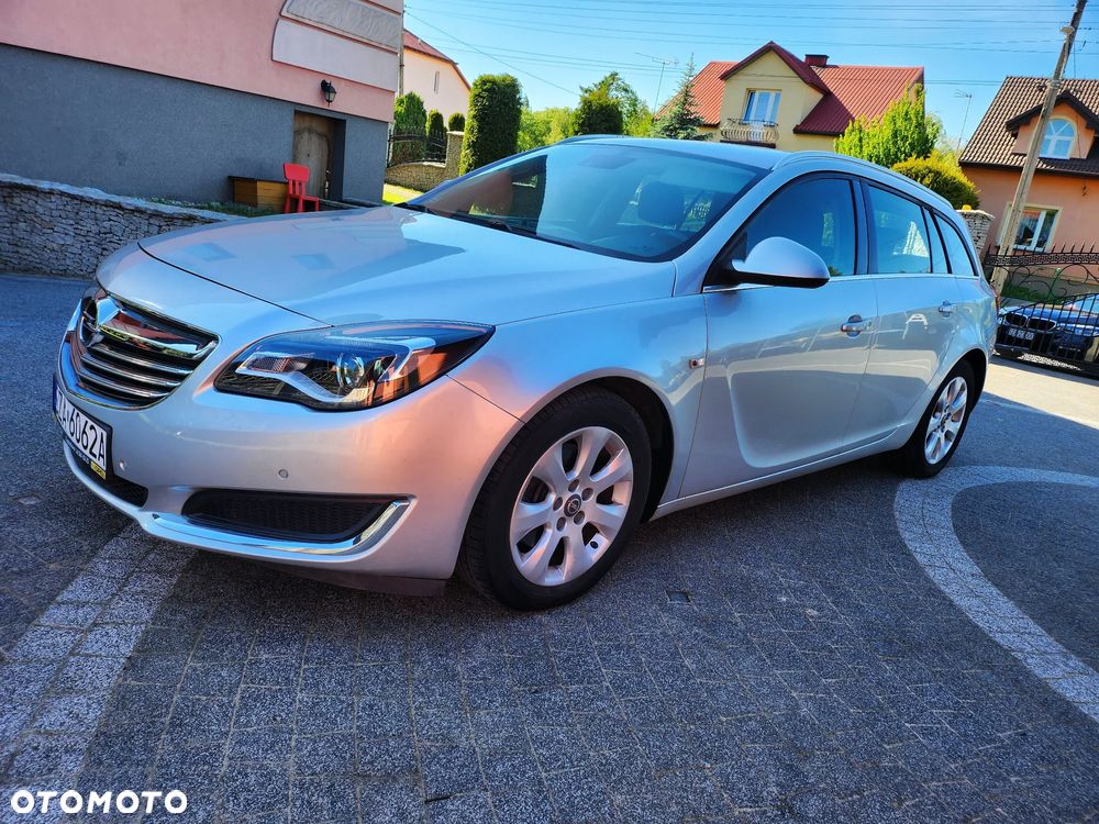 Opel Insignia - 1