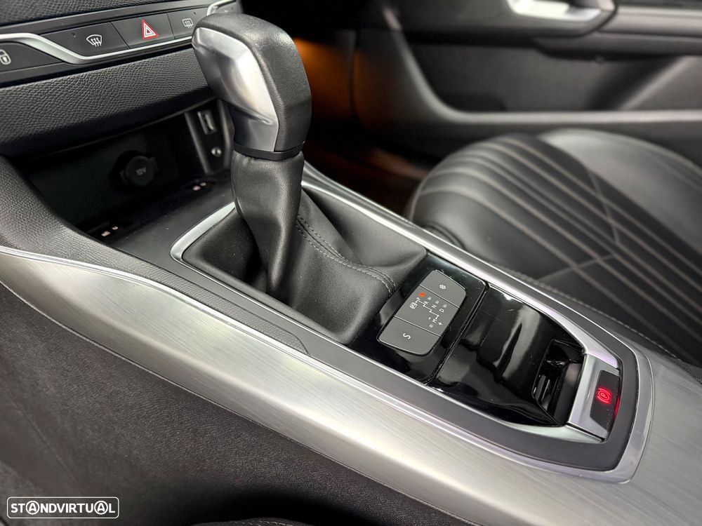 Peugeot 308 SW 1.6 BlueHDi Allure EAT6 - 14