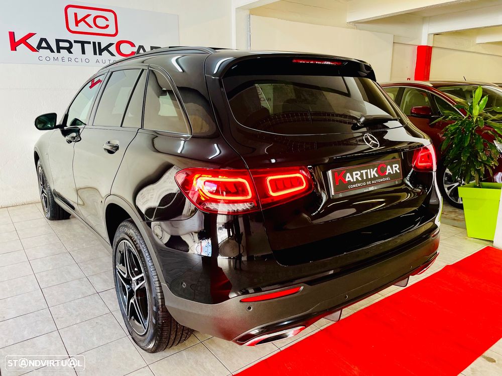 Mercedes-Benz GLC 300 de 4Matic 9G-TRONIC AMG Line Plus - 17