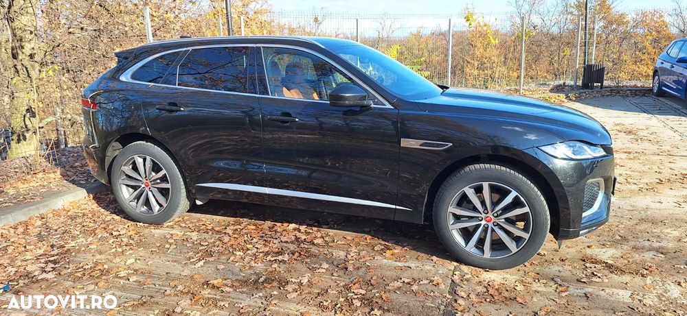 Jaguar F-Pace D200 AWD R-Dynamic SE - 11