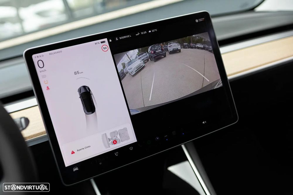 Tesla Model 3 Long-Range Dual Motor AWD - 12