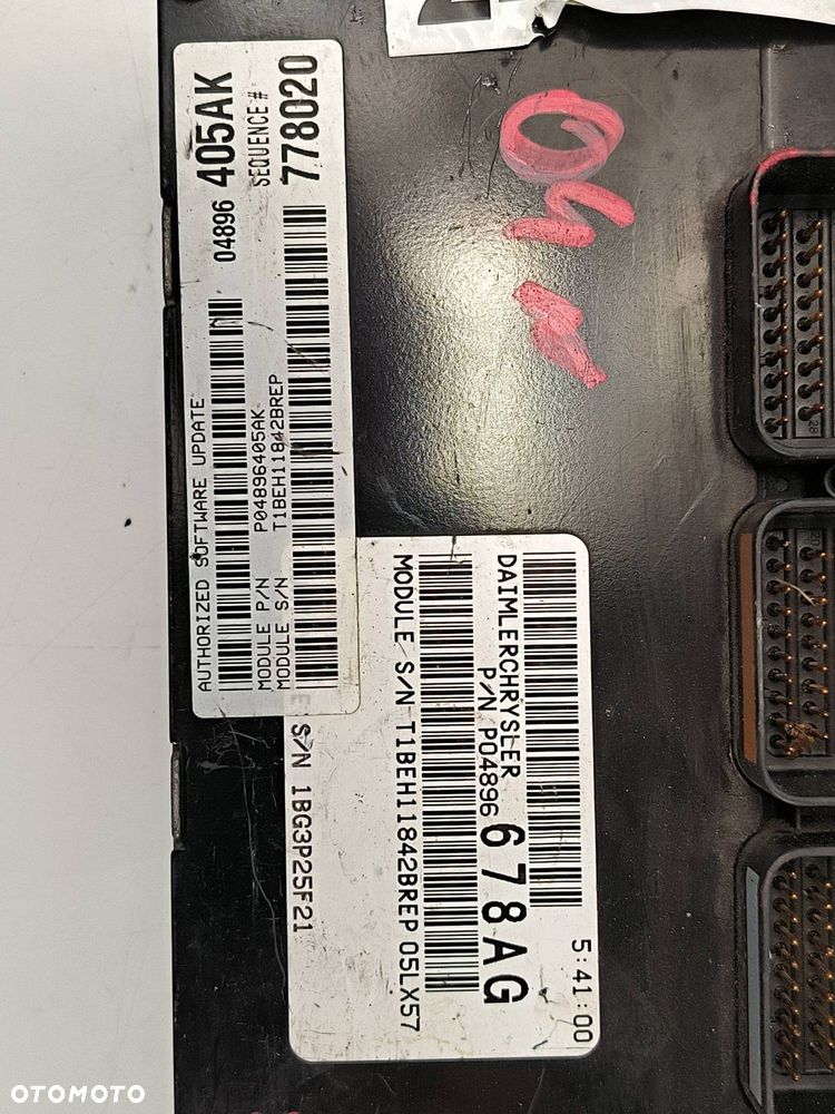 KOMPUTER CHRYSLER 300C 04896405AK - 3