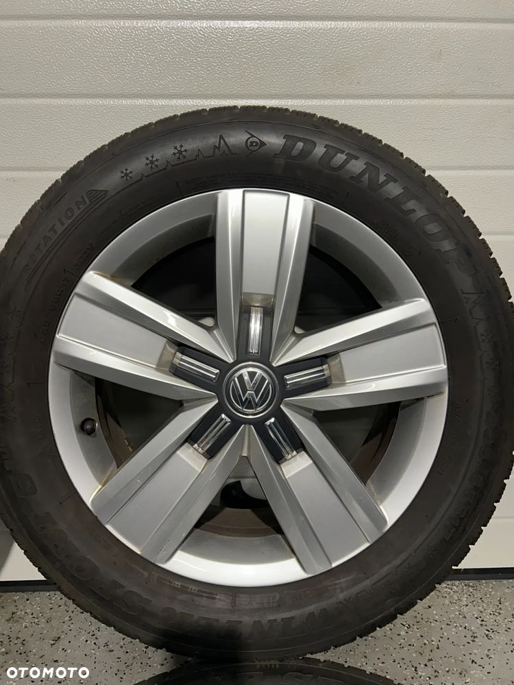 Oryginalne koła zimowe FELGI 17 VW T6 T6.1 T5 MULTIVAN 5x120 Dunlop 235/55R17 jak NOWE - 5