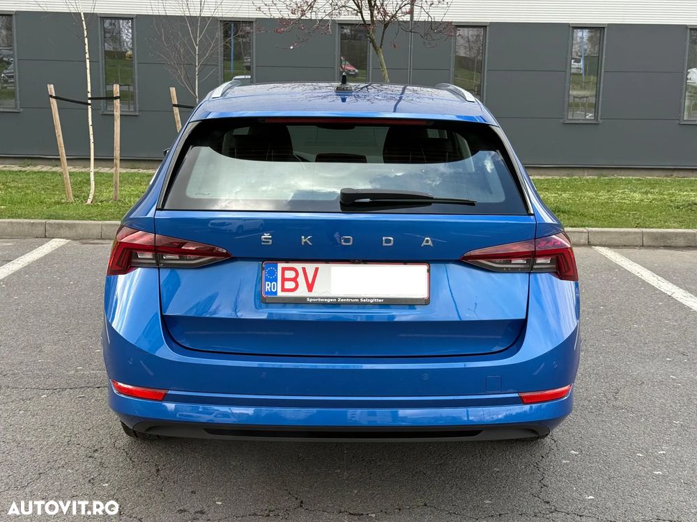 Skoda Octavia 2.0 TDI Premium Edition - 11