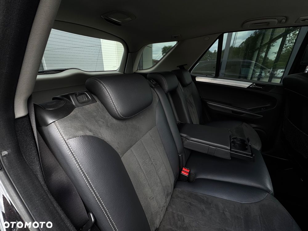 Mercedes-Benz ML - 20