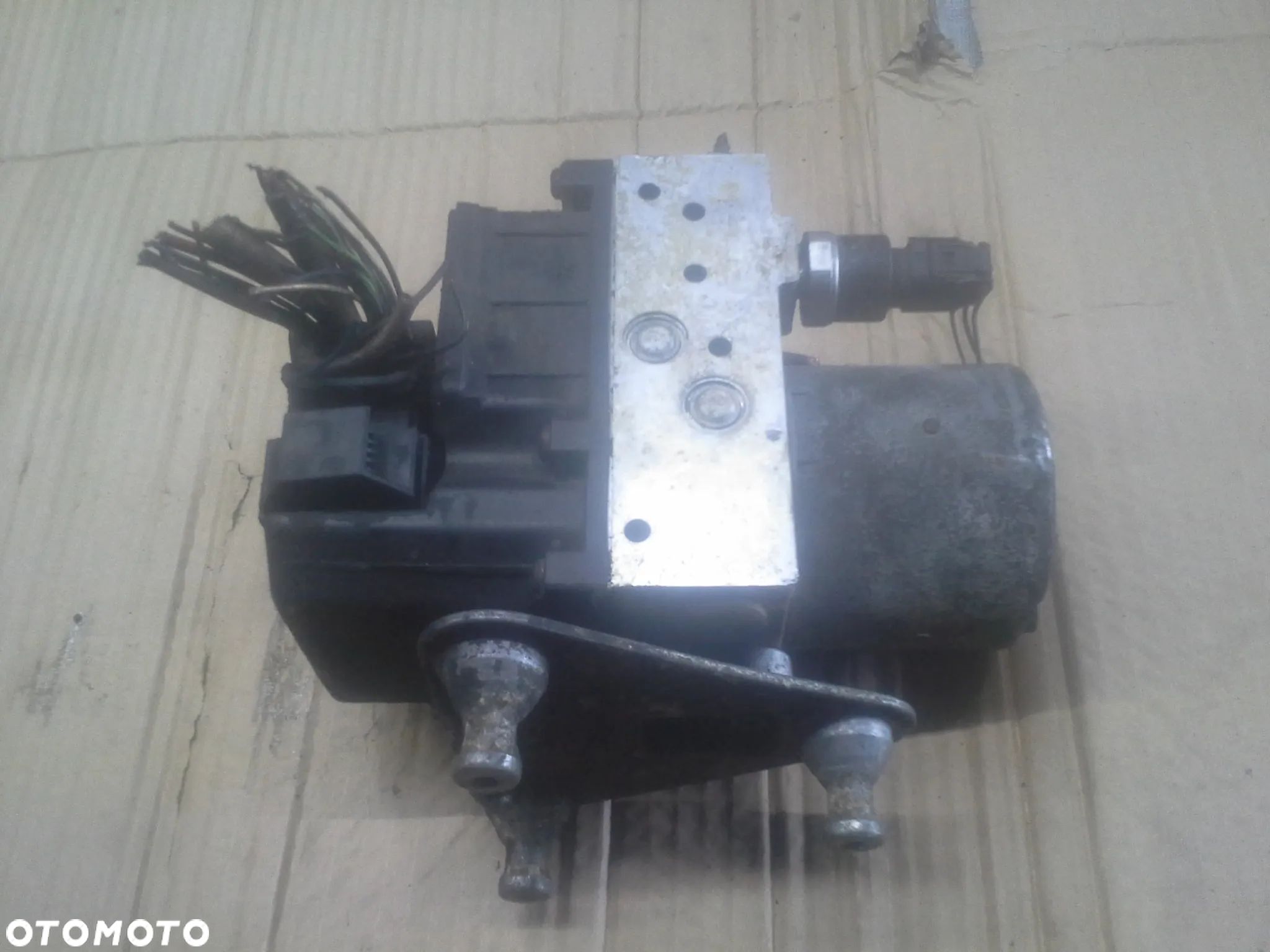 Mercedes Sprinter pompa abs 0265225224 plus wtyczka z wiązką - 1