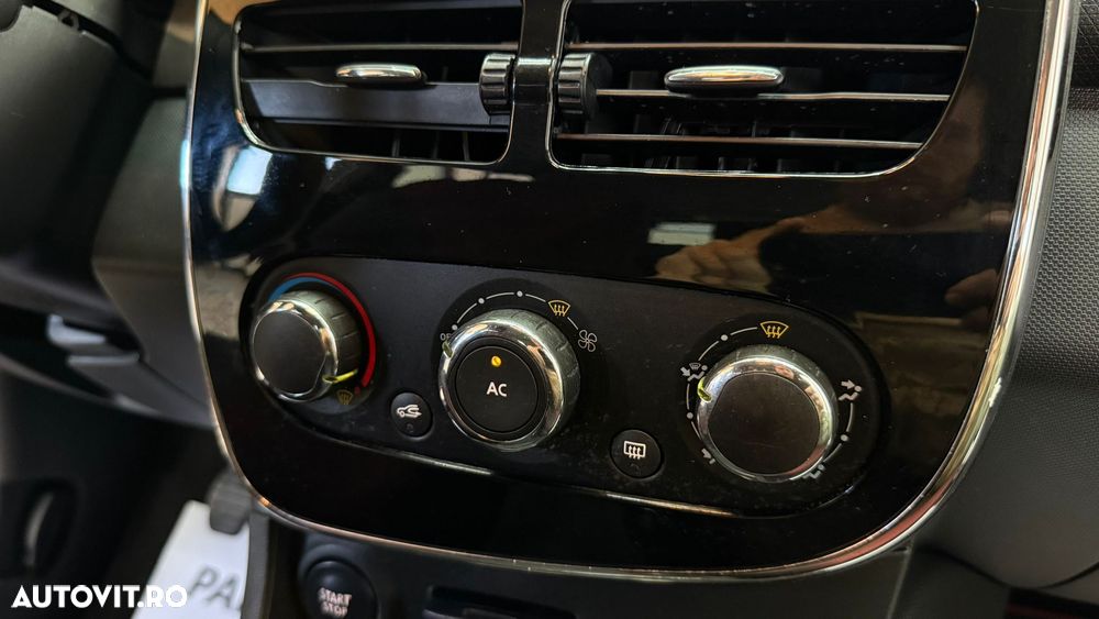 Renault Clio - 20