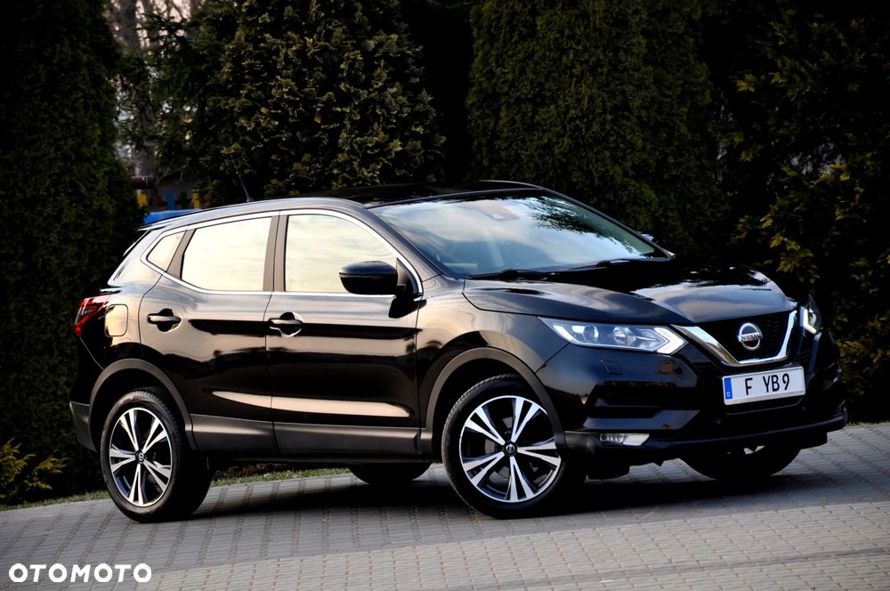 Nissan Qashqai 1.3 DIG-T DCT AKARI - 9