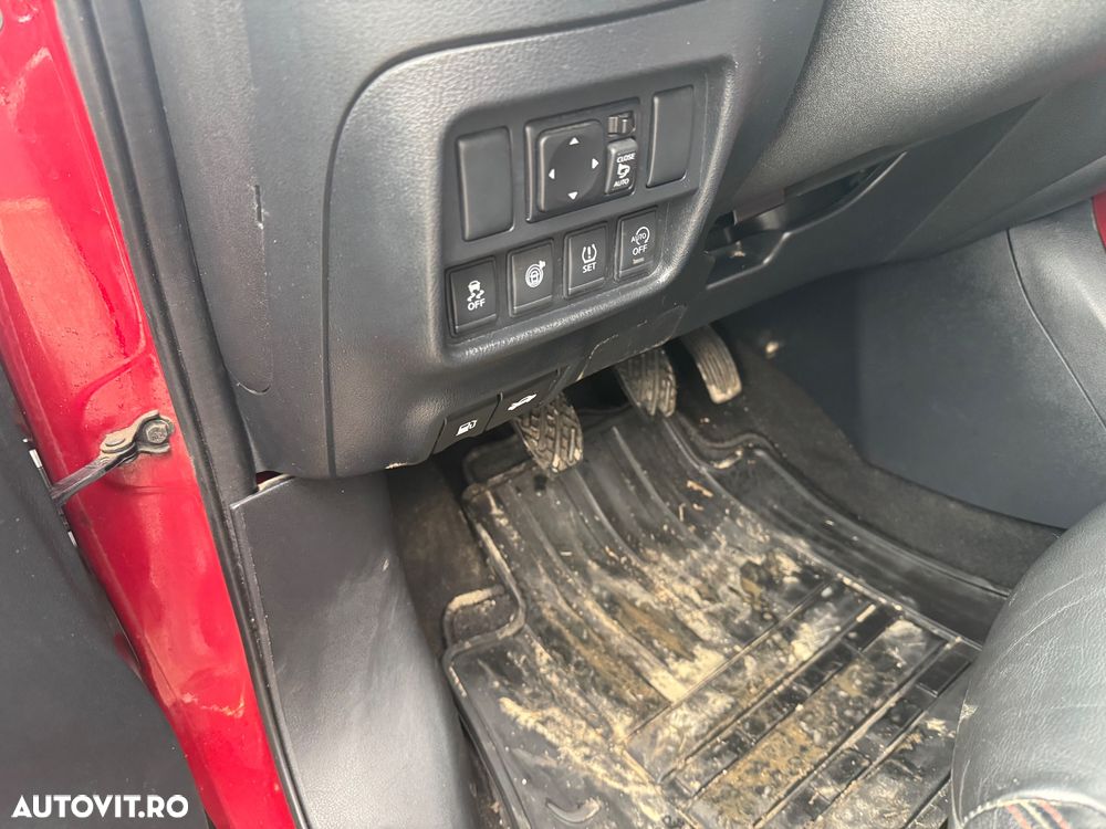 Nissan Juke 1.2L DIG-T Start/Stop Tekna - 8