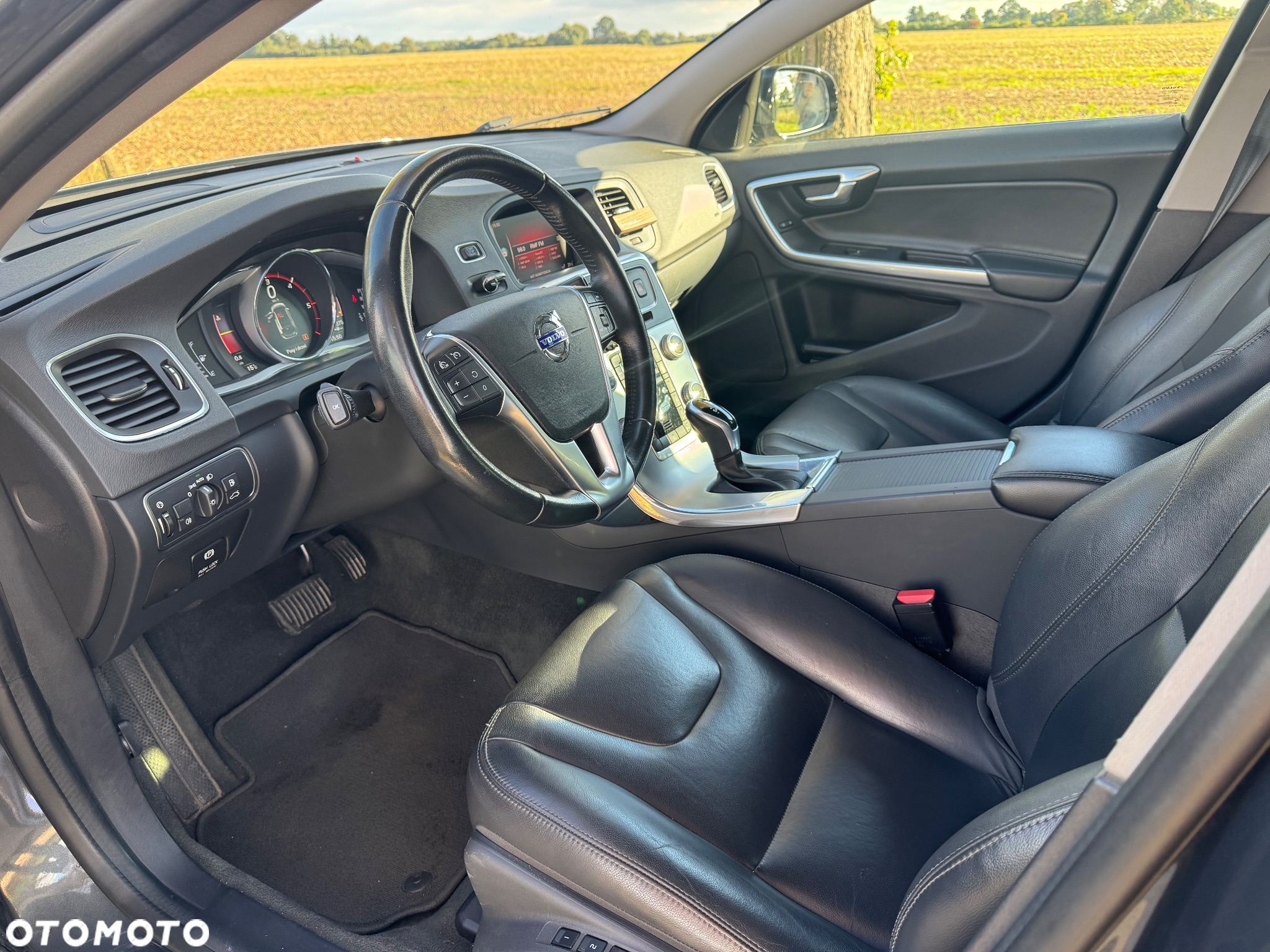 Volvo V60 Cross Country D4 AWD Summum - 12
