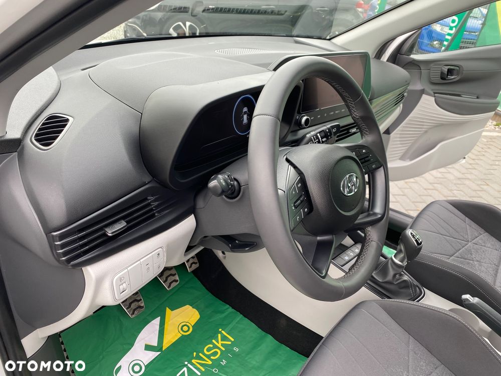 Hyundai Bayon 1.0 T-GDI 48V-Hybrid Intro - 12