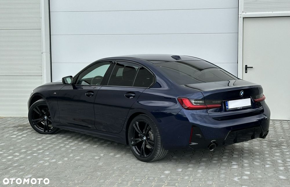BMW Seria 3 320d xDrive mHEV M Sport sport - 4