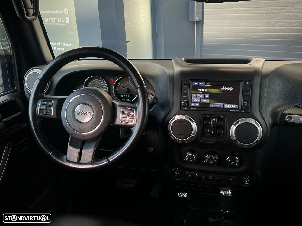 Jeep Wrangler Unlimited 2.8 CRD Sahara AT - 11