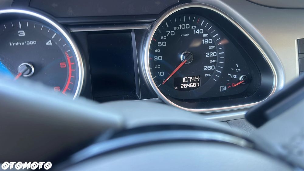 Audi Q7 - 5