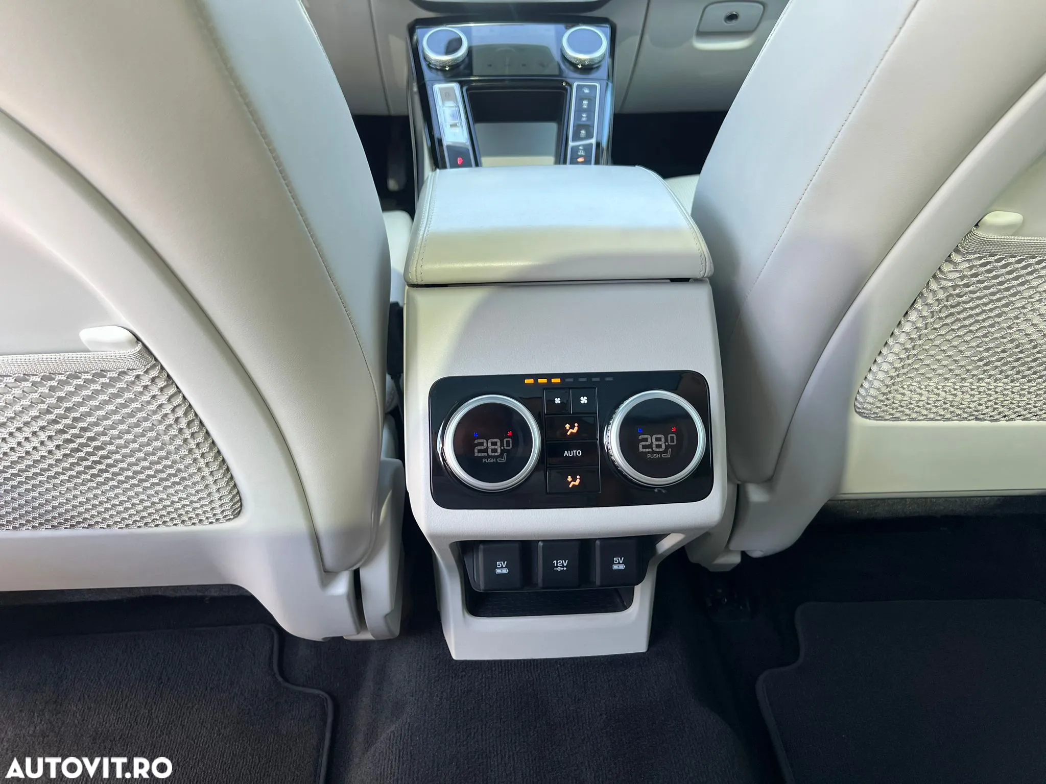 Jaguar I-Pace EV400 AWD First Edition - 14