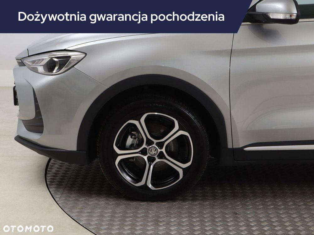 MG ZS - 17