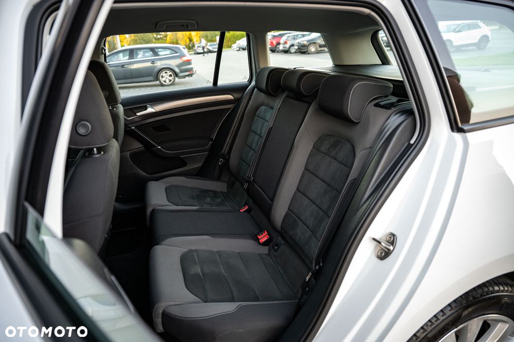 Volkswagen Golf 2.0 TDI BMT Highline - 21