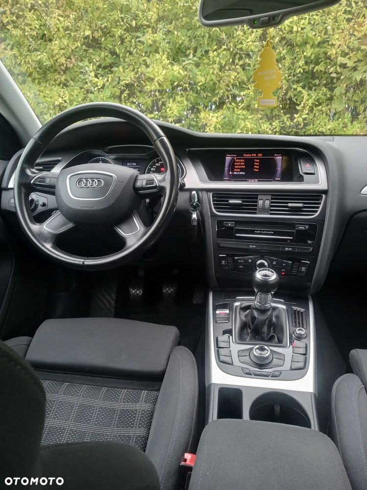 Audi A4 Avant 2.0 TDI - 5