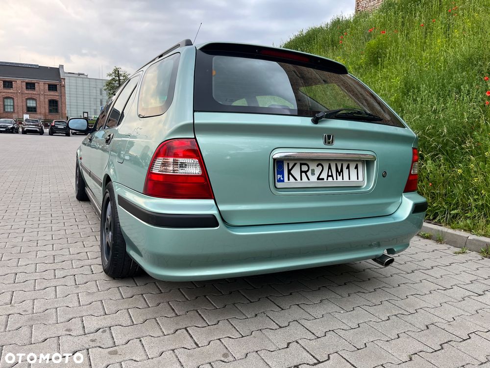 Honda Civic 1.5i VTEC - 26