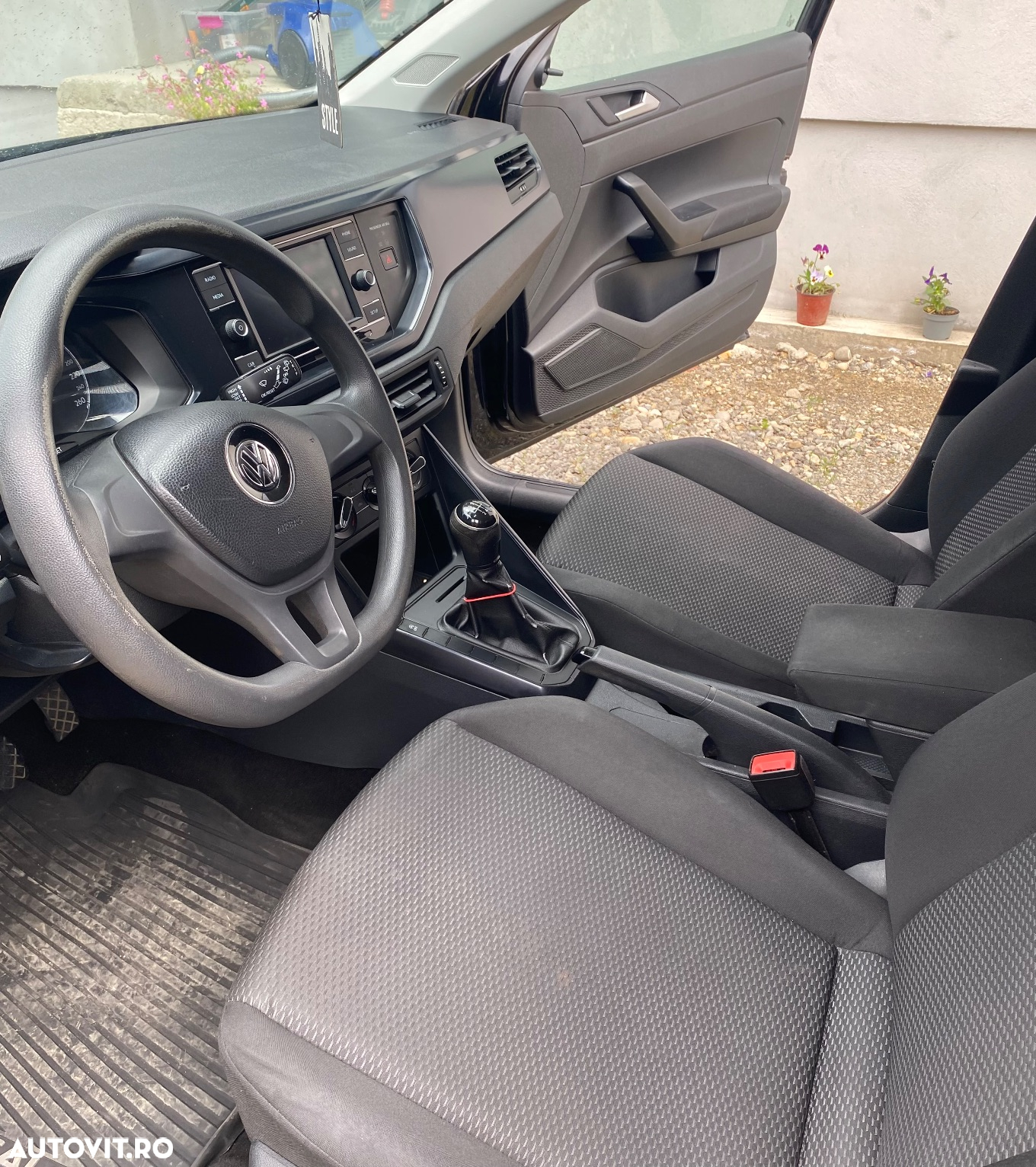 Volkswagen Polo 1.6 TDI Comfortline - 6