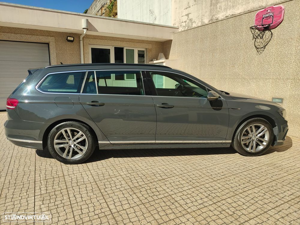 VW Passat Variant 2.0 TDI R-Line DSG - 18