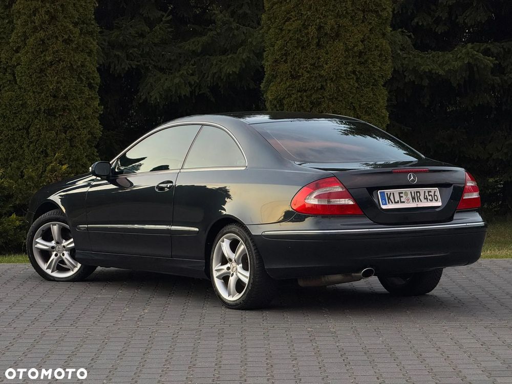Mercedes-Benz CLK - 18