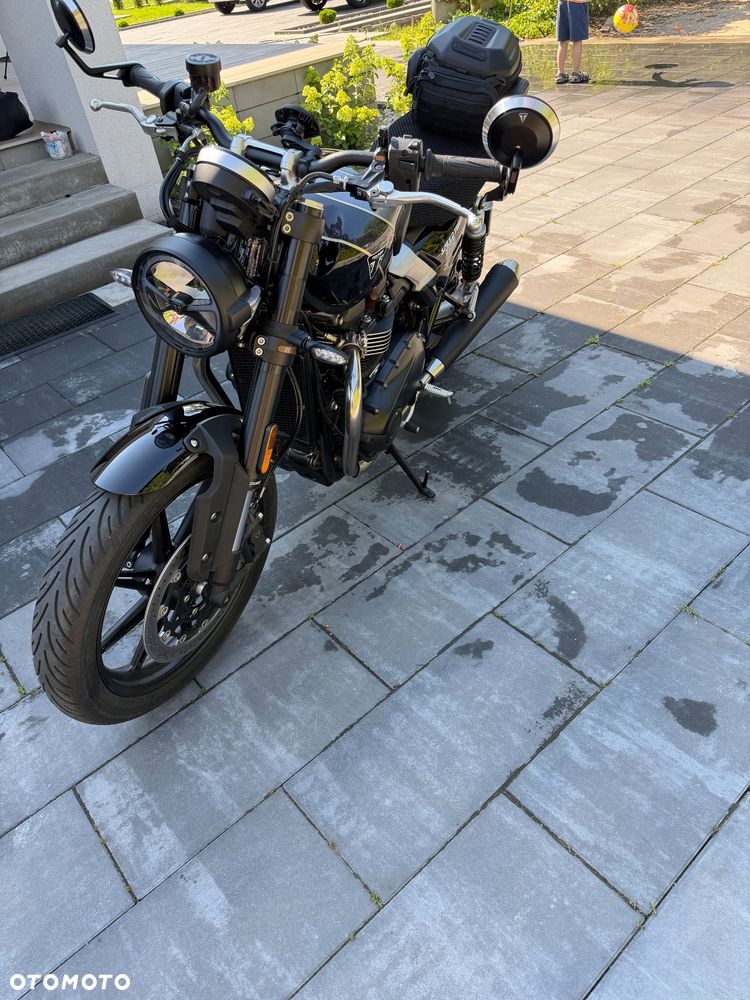 Triumph Speed Twin - 3