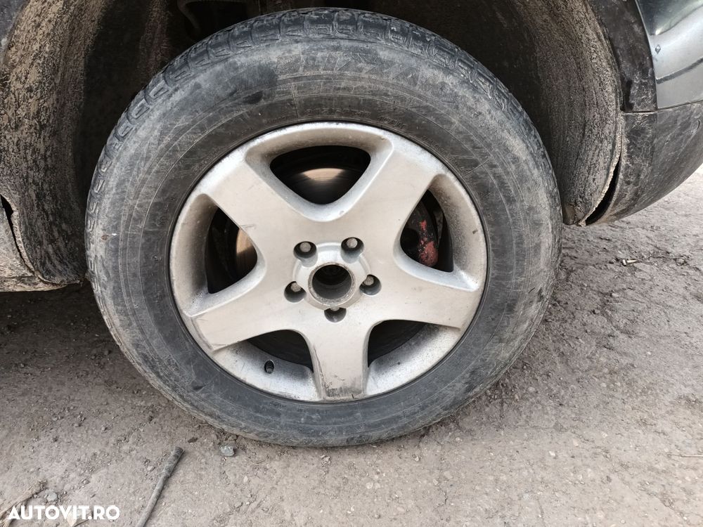 Dezmembrari  VW TOUAREG (7L)  2002  > 2010 2.5 R5 TDI Motorina - 3