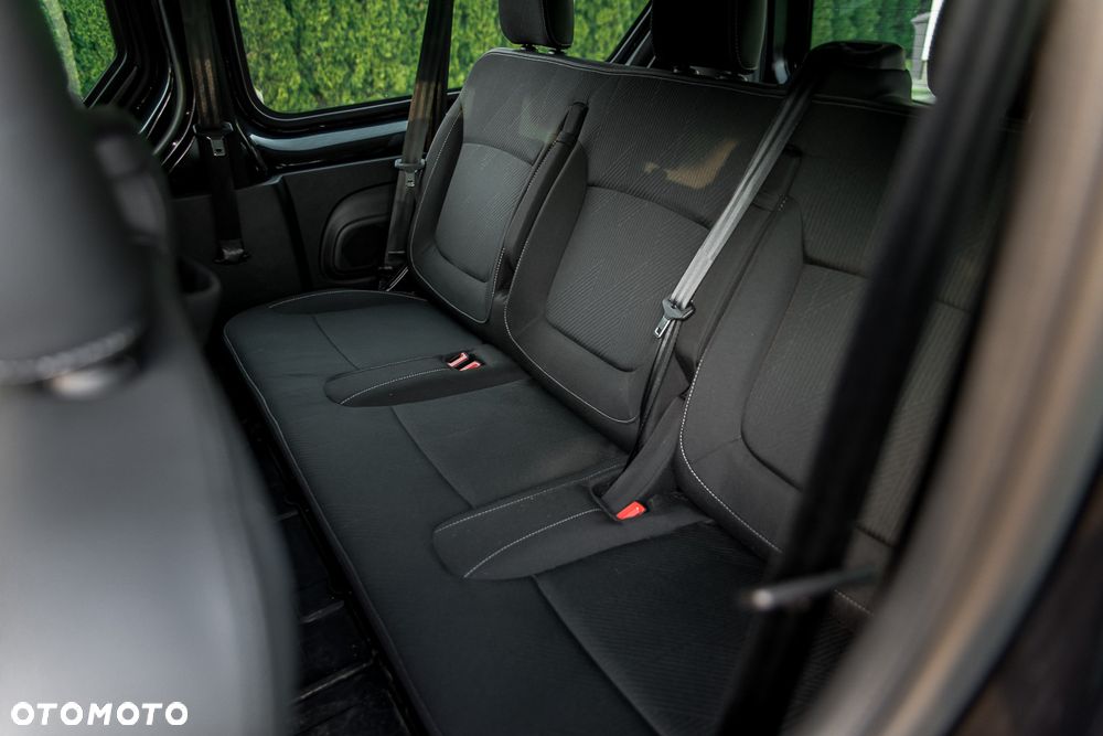 Renault Trafic 2.0 dCi EDC - 38