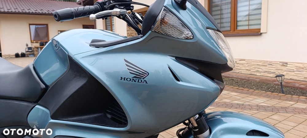 Honda Deauville - 28