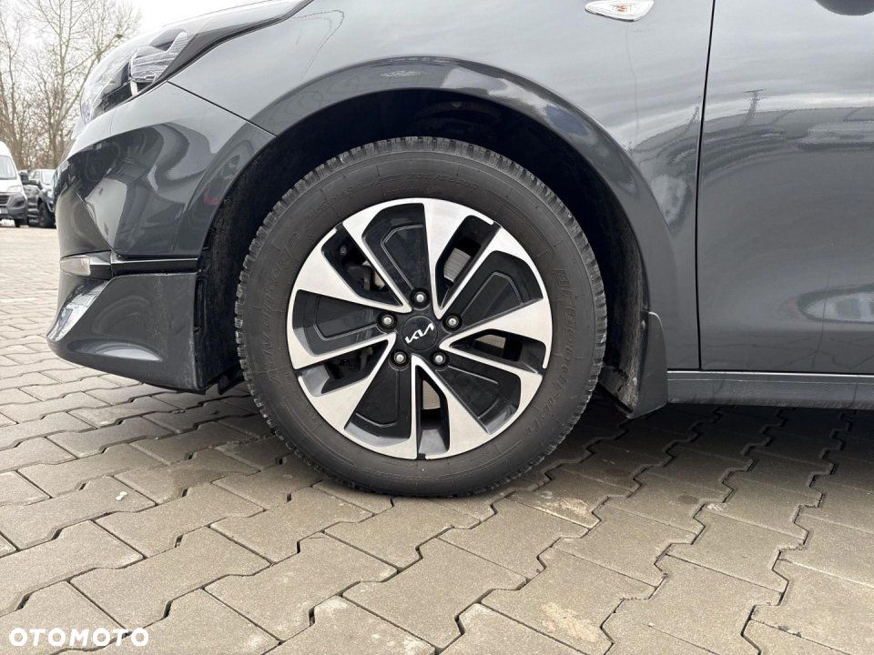 Kia Ceed - 21