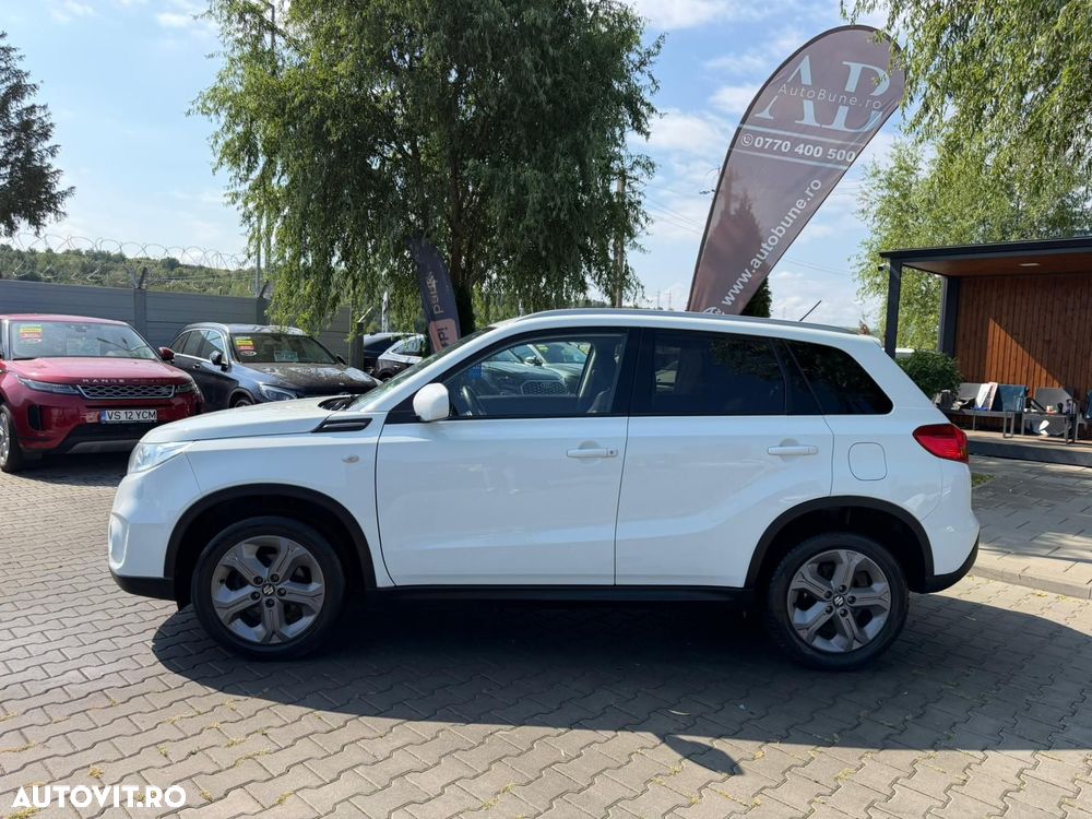 Suzuki Vitara 1.6 DDIS 4X4 Luxus - 2