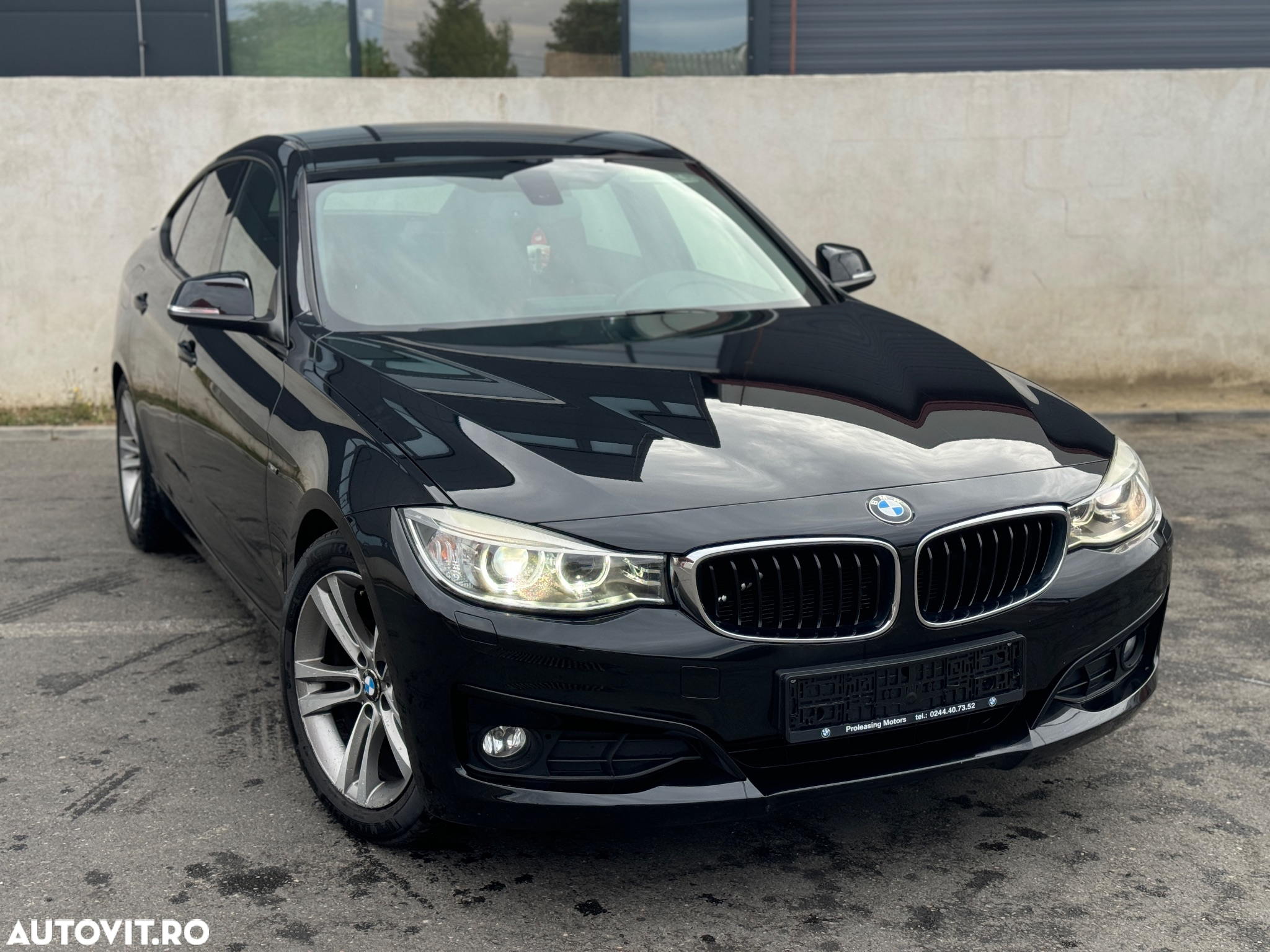 BMW Seria 3 318d Sport Line Shadow - 2