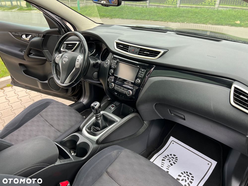 Nissan Qashqai 1.5 dCi Tekna - 21