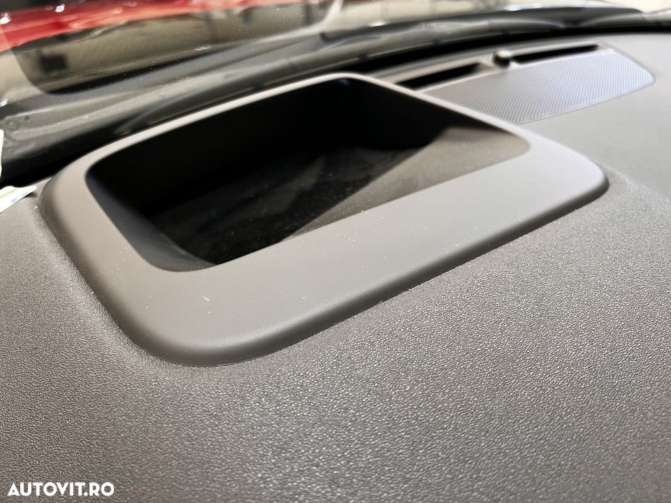 Land Rover Discovery Sport - 19